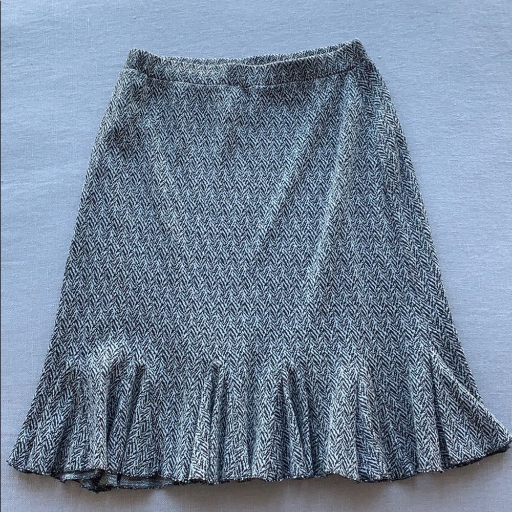 Skirt - Picture 2 of 2